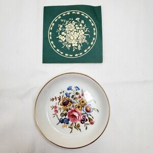 Vintage 1982 "Happy Holidays" Boumemouth Avon Plate England, Collectors-NEW!